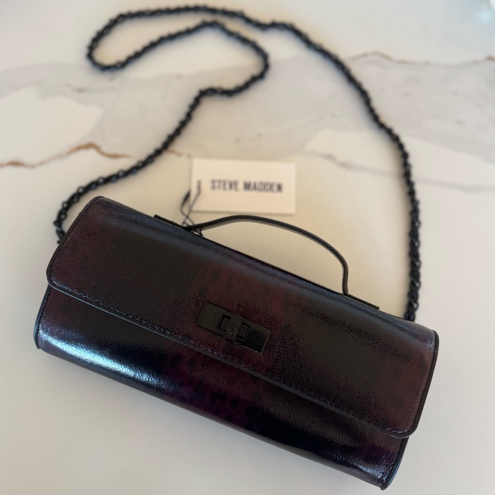 Steve Madden • Clutch Crossbody